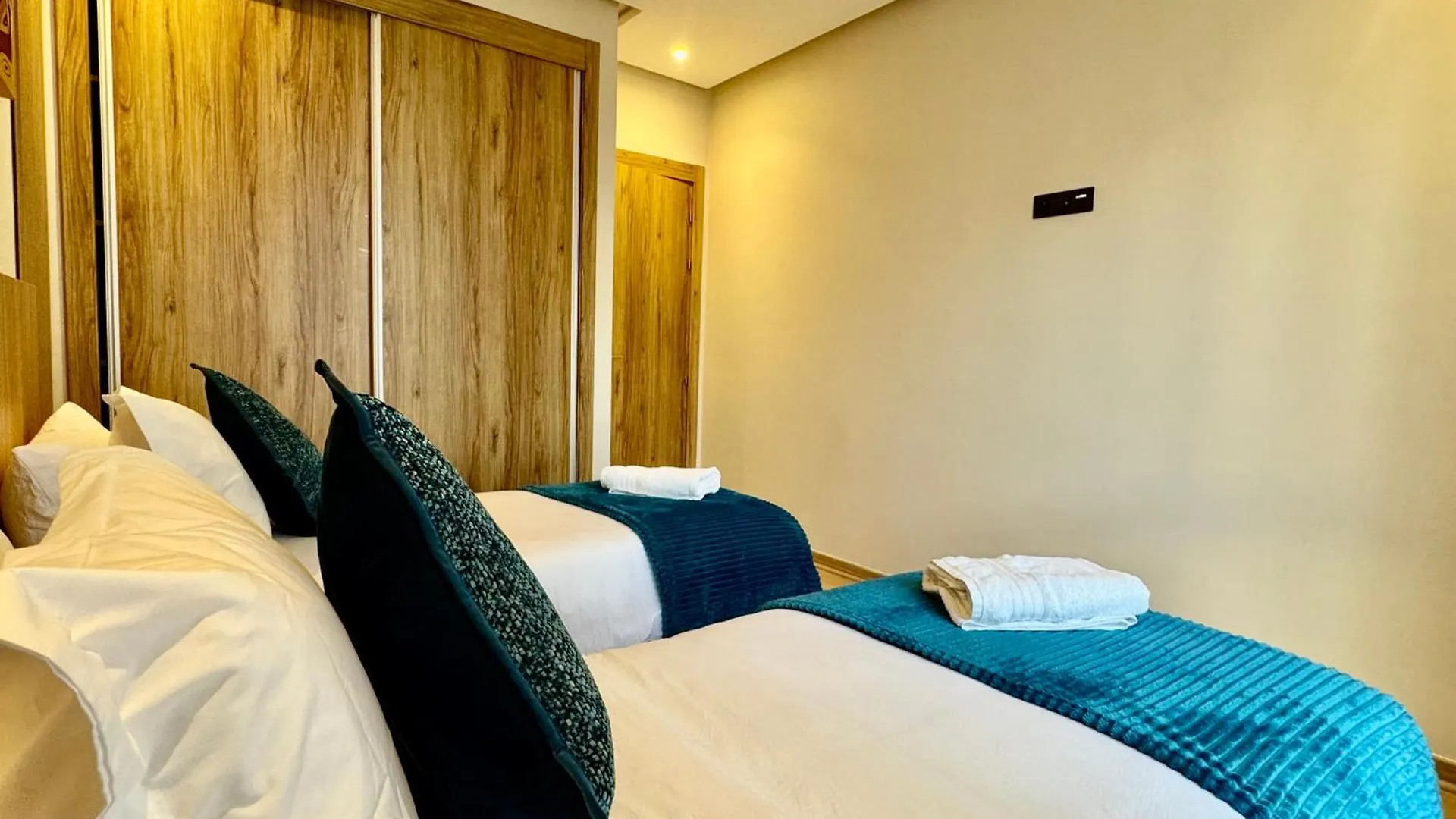 Agadir Bay - Founty - Piscine - Plage A 5Mn - Family Apartment 0*,